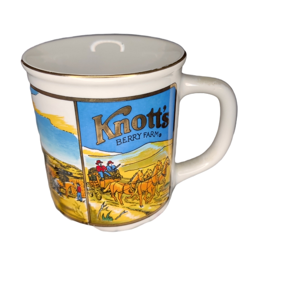 Vintage Knott's Berry Farm Cup Mug Souvenir Made Japan Stoneware Amusement Park.
